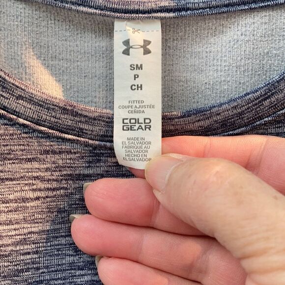 Under Armour ColdGear Crew Neck Long Sleeves Top - Picture 4 of 5